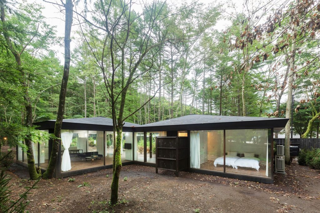 軽井沢　貸別荘　高級